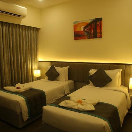 Park Iris Hotels, Bharathi Nagar วิเจยาวารา ภายนอก รูปภาพ