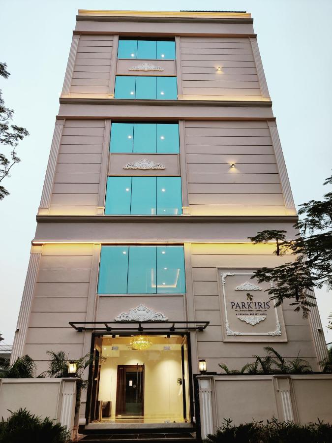 Park Iris Hotels, Bharathi Nagar วิเจยาวารา ภายนอก รูปภาพ