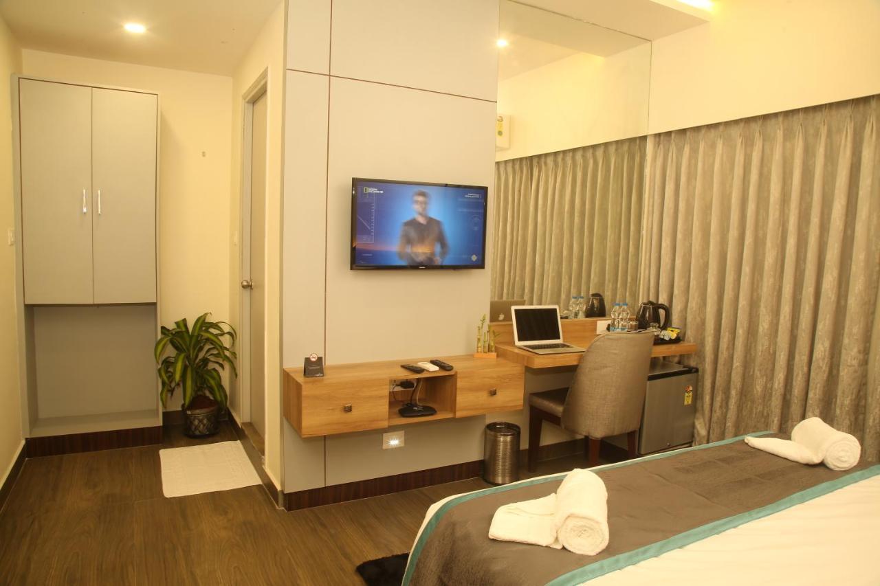 Park Iris Hotels, Bharathi Nagar วิเจยาวารา ภายนอก รูปภาพ