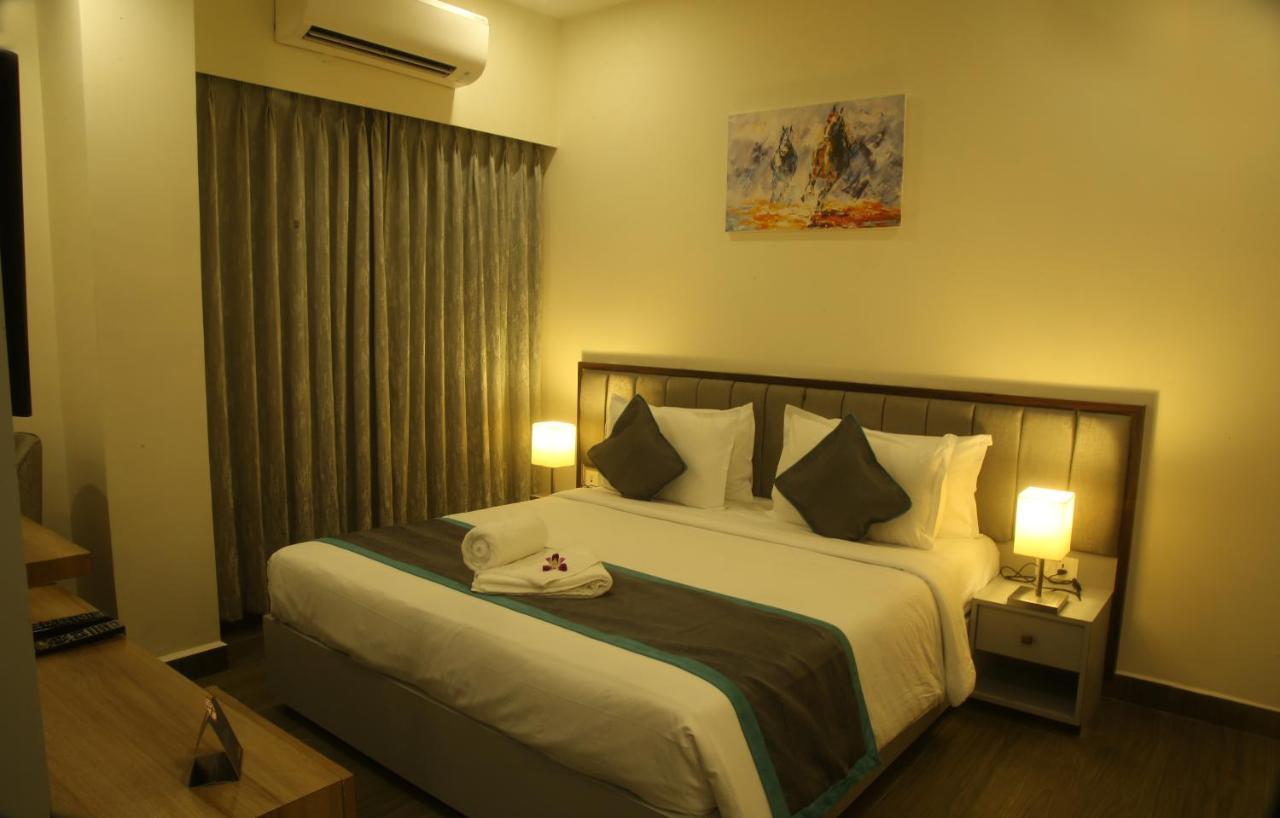 Park Iris Hotels, Bharathi Nagar วิเจยาวารา ภายนอก รูปภาพ